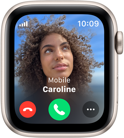 Apple Watch SE displaying incoming phone call with caller