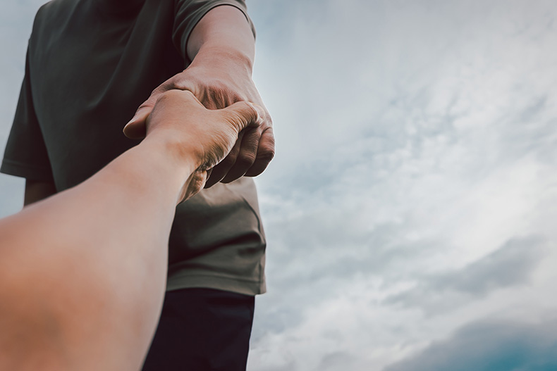 SaskTel TelCare helping hands